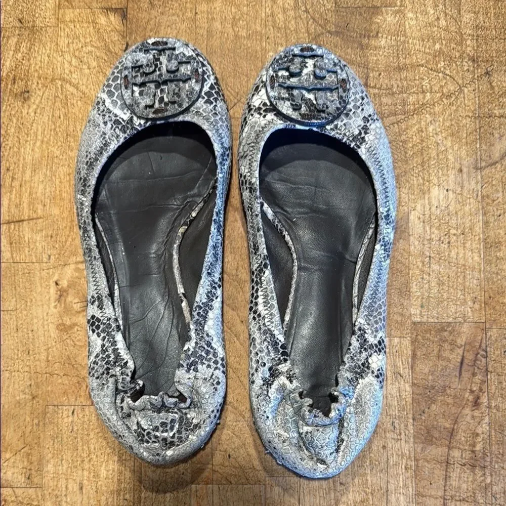 Tory Burch Silver and Black Flats with Metallic Accents